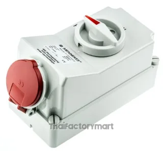 Mennekes Switchable IP44 Interlocked Socket 3PN+E, Earthing Position 6h, 16A, 400V