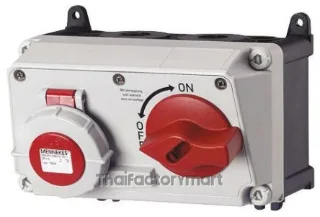 Mennekes Right Angle Switchable IP67 Interlocked Socket 3PN+E, Earthing Position 6h, 32A, 400 V